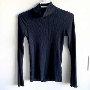 Abercrombie & fitch ribbed turtleneck
